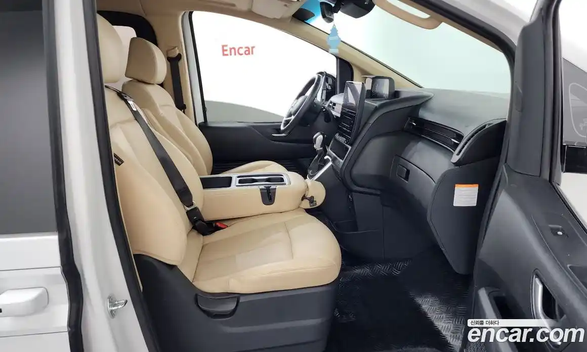 Hyundai Staria 2025 1.6 Автомат в Москве № 10424, фото 15