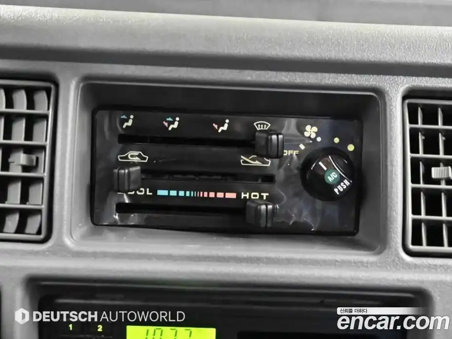 Chevrolet Damas 2015 0.8 Механическая в Москве № 104662, фото 17