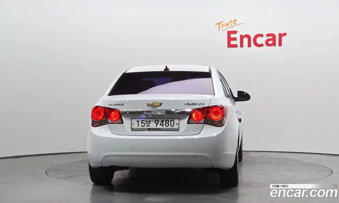 Chevrolet Cruze 2011 1.8 Автомат в Москве № 105448, фото 1