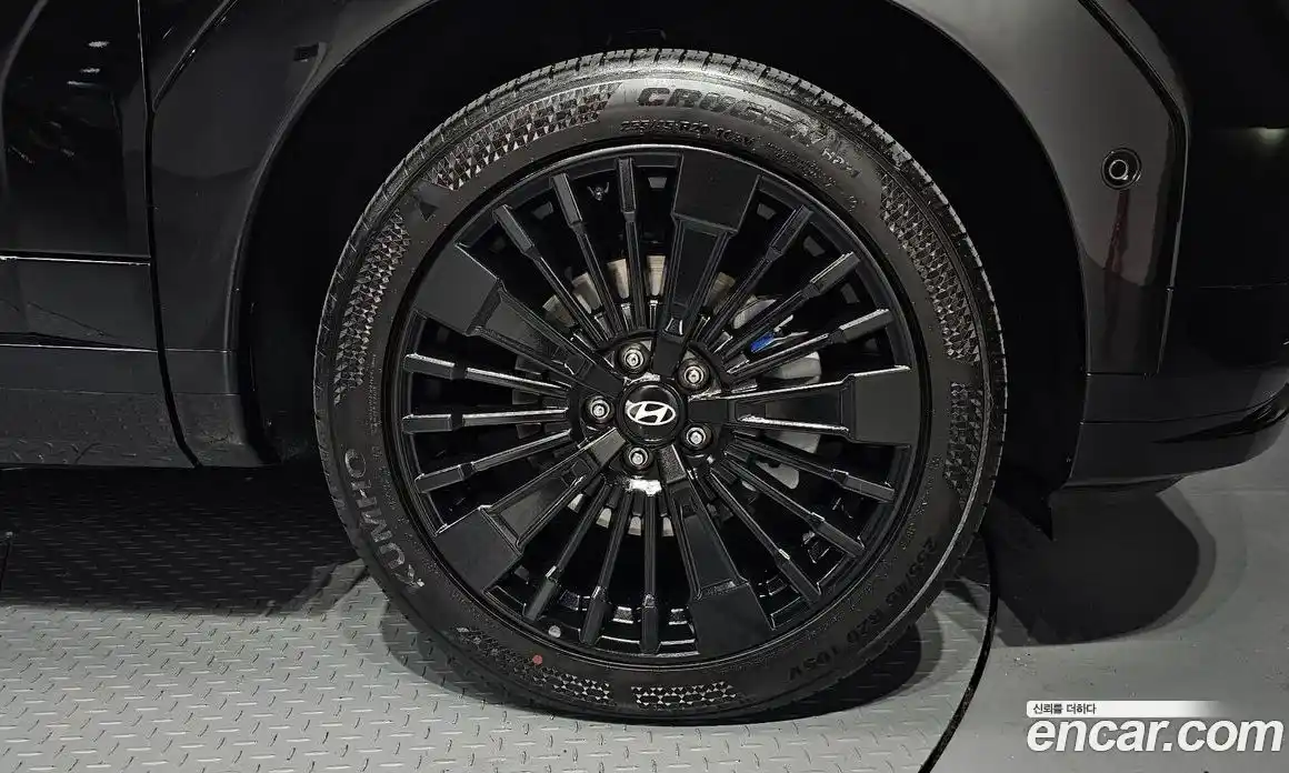 Hyundai Santa Fe 2024 1.6 Автомат в Москве № 107828, фото 5