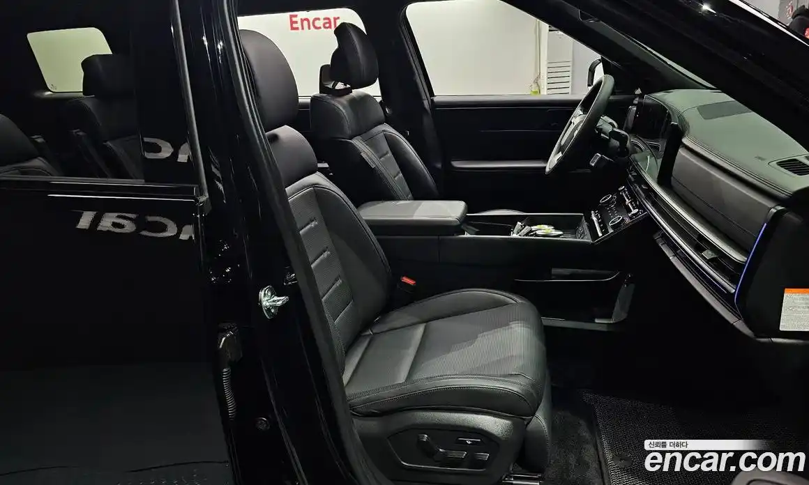 Hyundai Santa Fe 2024 1.6 Автомат в Москве № 107828, фото 10