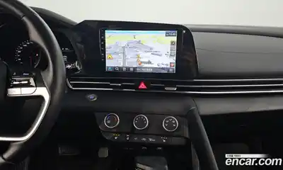 Hyundai Avante 2022 1.6 Автомат в Москве № 108107, миниатюра 3