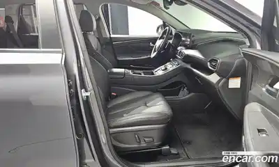 Hyundai Santa Fe 2023 1.6 Автомат в Москве № 108277, миниатюра 2