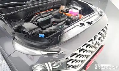 Hyundai Santa Fe 2023 1.6 Автомат в Москве № 108277, миниатюра 5