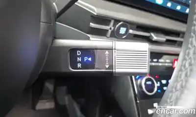 Hyundai Santa Fe 2024 1.6 Автомат в Москве № 111257, миниатюра 2