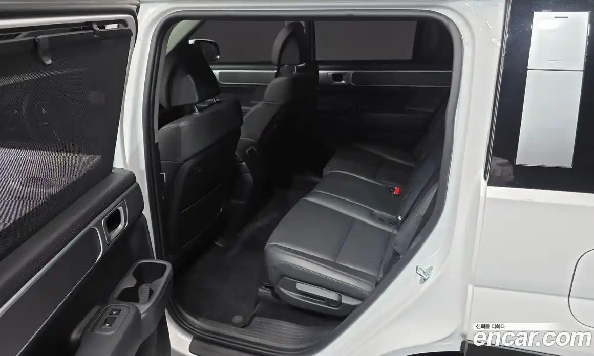 Hyundai Santa Fe 2024 1.6 Автомат в Москве № 111257, фото 5