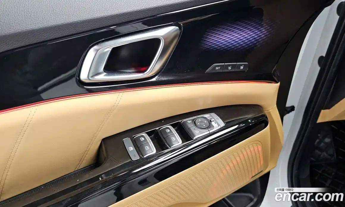 Kia Canival 2023 2.2 Автомат в Москве № 11253, фото 18