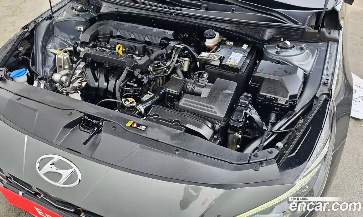 Hyundai Avante 2023 1.6 Автомат в Москве № 112745, фото 11