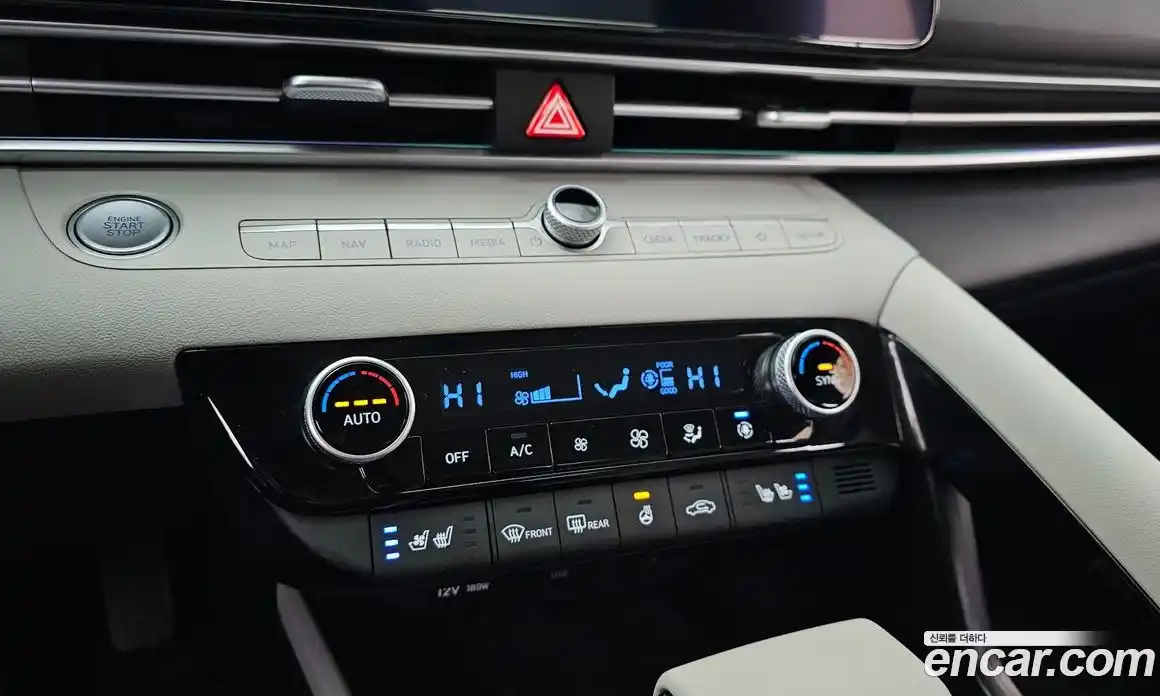 Hyundai Avante 2023 1.6 Автомат в Москве № 112745, фото 10