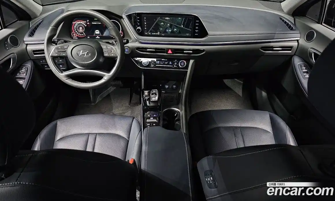 Hyundai Sonata 2022 1.6 Автомат в Москве № 113459, фото 7