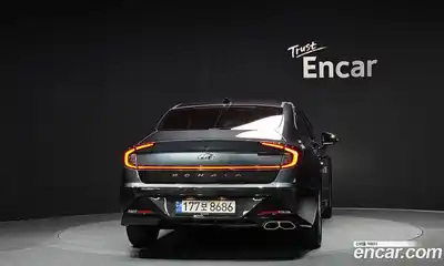 Hyundai Sonata 2022 1.6 Автомат в Москве № 113459, миниатюра 10