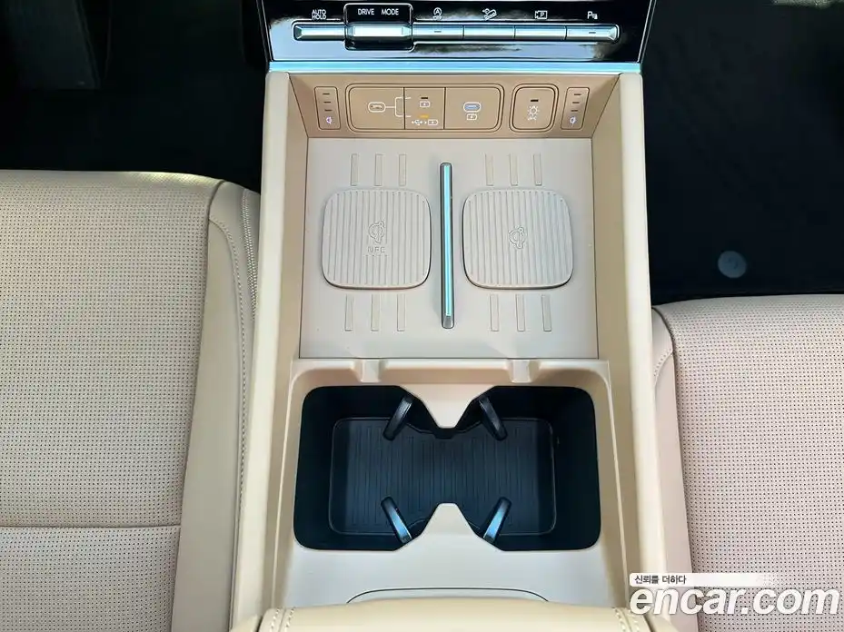 Hyundai Santa Fe 2025 2.5 Автомат в Москве № 119281, фото 15