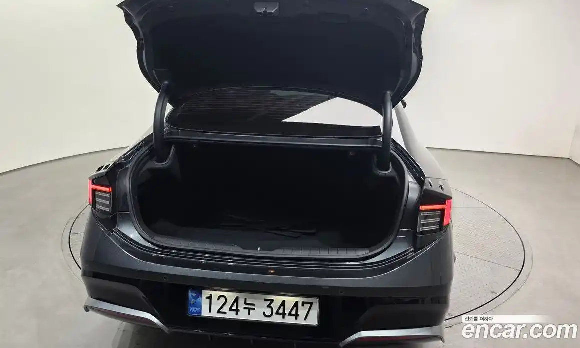 Hyundai Sonata 2024 2.0 Автомат в Москве № 119941, фото 9