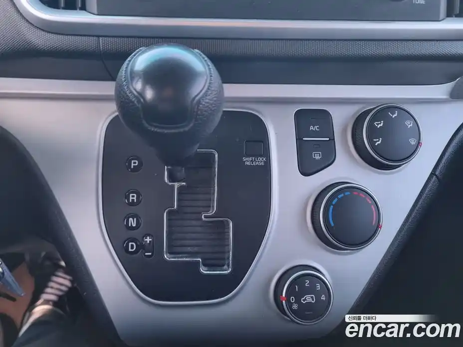 Kia Ray 2022 1.0 Автомат в Москве № 120090, фото 10