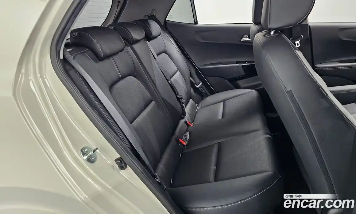 Kia Morning 2024 1.0 Автомат в Москве № 120680, фото 11