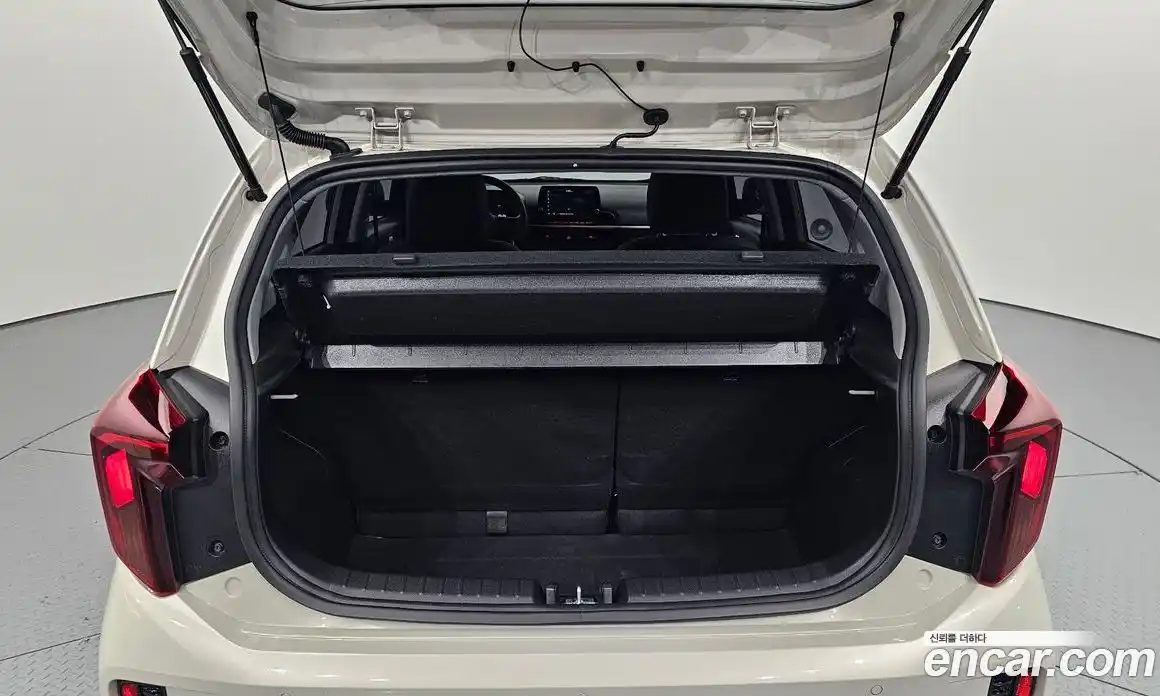 Kia Morning 2024 1.0 Автомат в Москве № 120680, фото 12