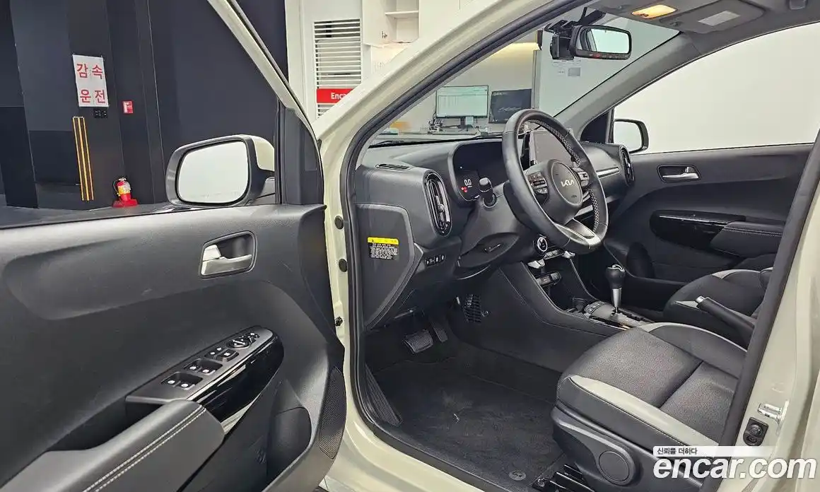 Kia Morning 2024 1.0 Автомат в Москве № 120680, фото 20