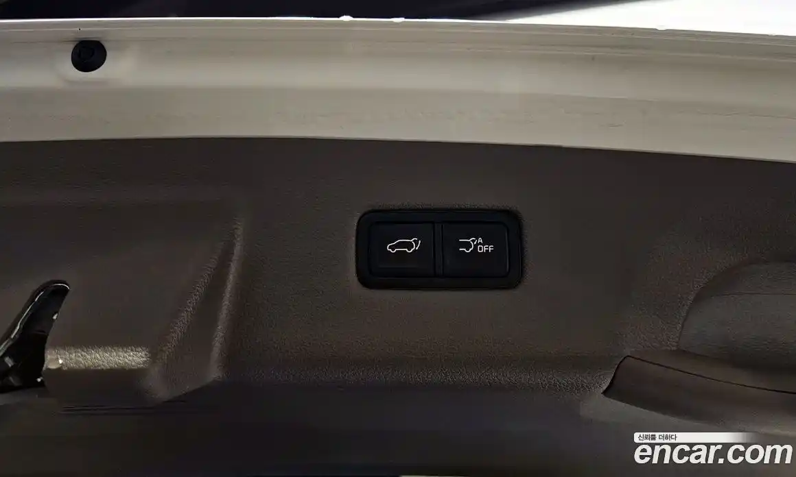 Kia Canival 2022 3.5 Автомат в Москве № 12098, фото 3