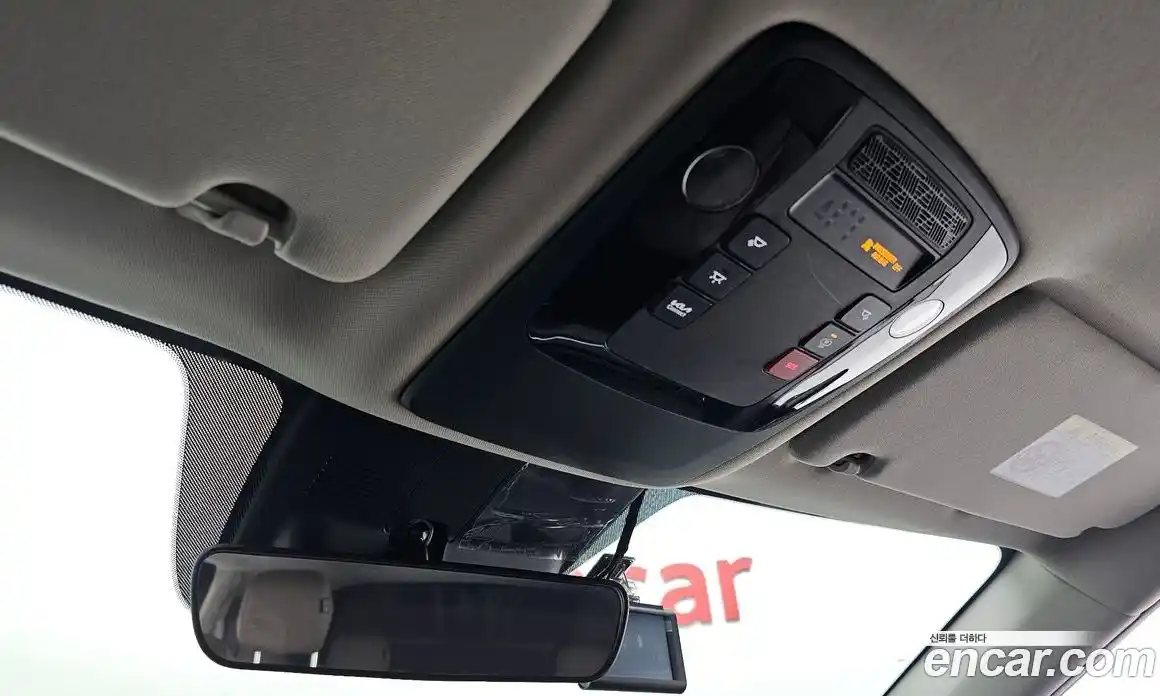 Kia Canival 2024 3.5 Автомат в Москве № 12107, фото 13