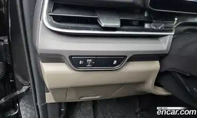 Kia Canival 2024 3.5 Автомат в Москве № 12107, миниатюра 2