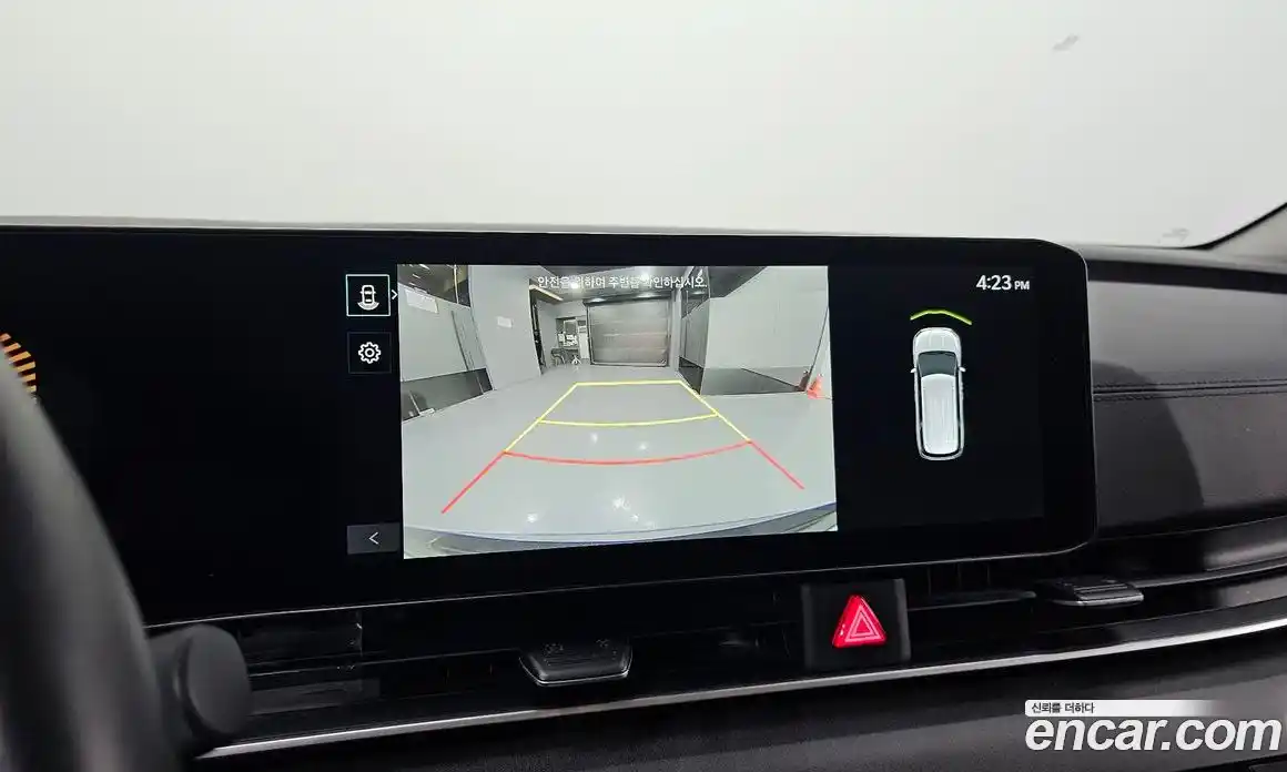 Kia Canival 2024 3.5 Автомат в Москве № 12107, фото 6