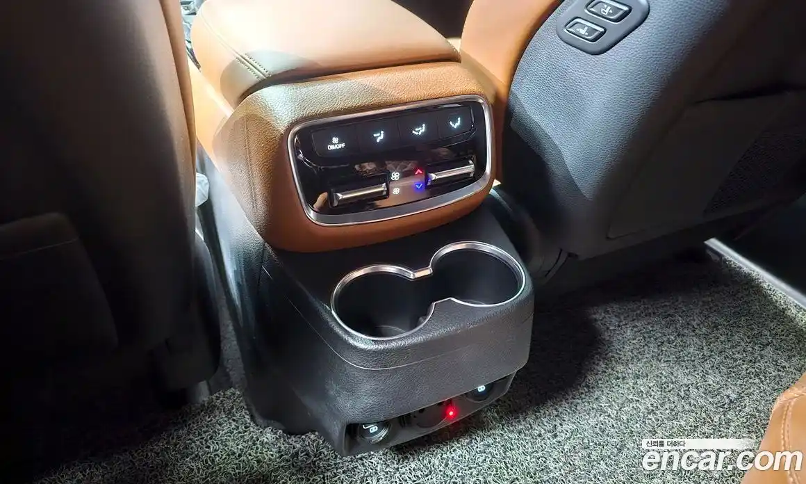 Kia Mohave 2022 3.0 Автомат в Москве № 122151, фото 14