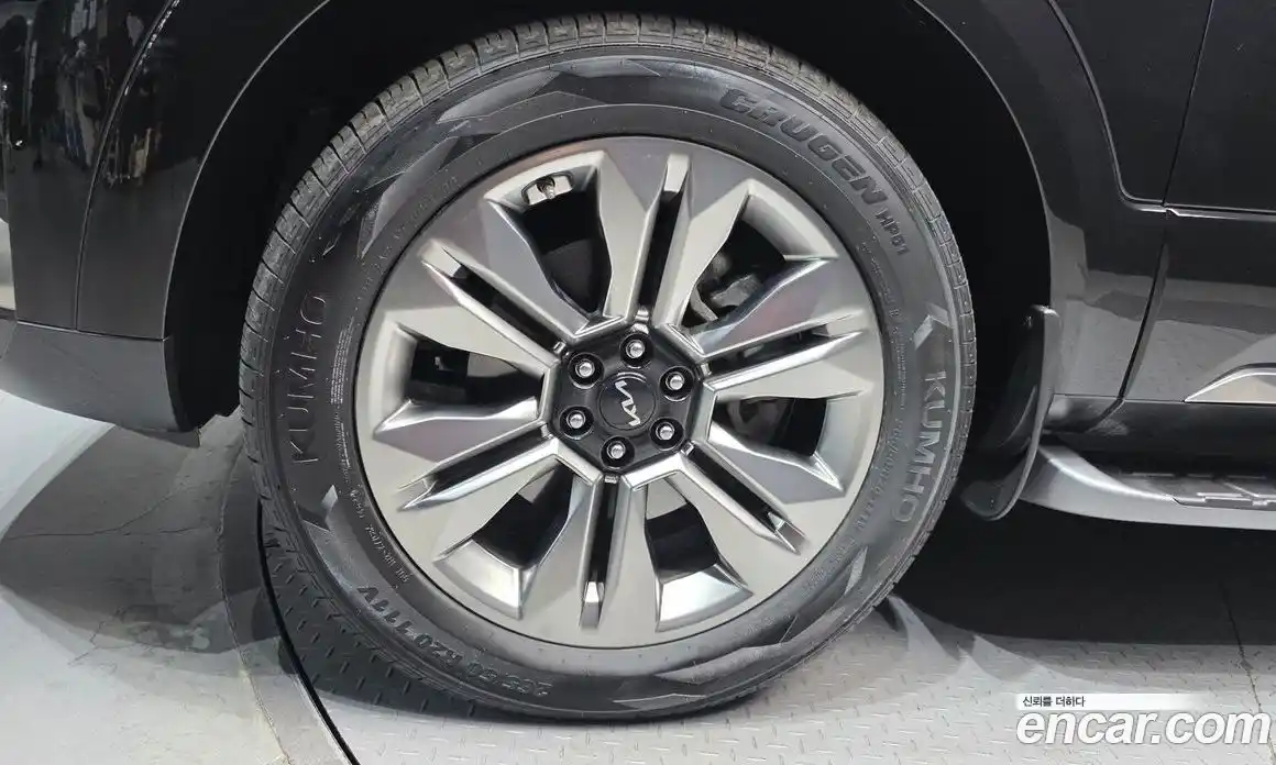 Kia Mohave 2022 3.0 Автомат в Москве № 122151, фото 3