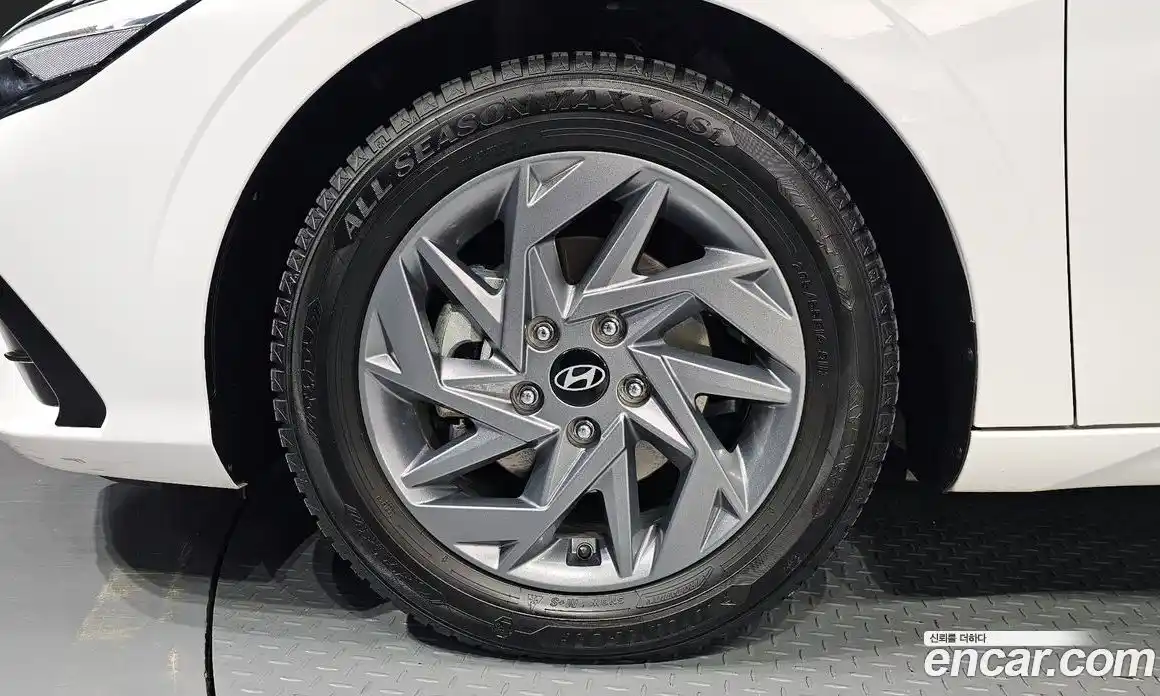 Hyundai Avante 2024 1.6 Автомат в Москве № 123523, фото 5