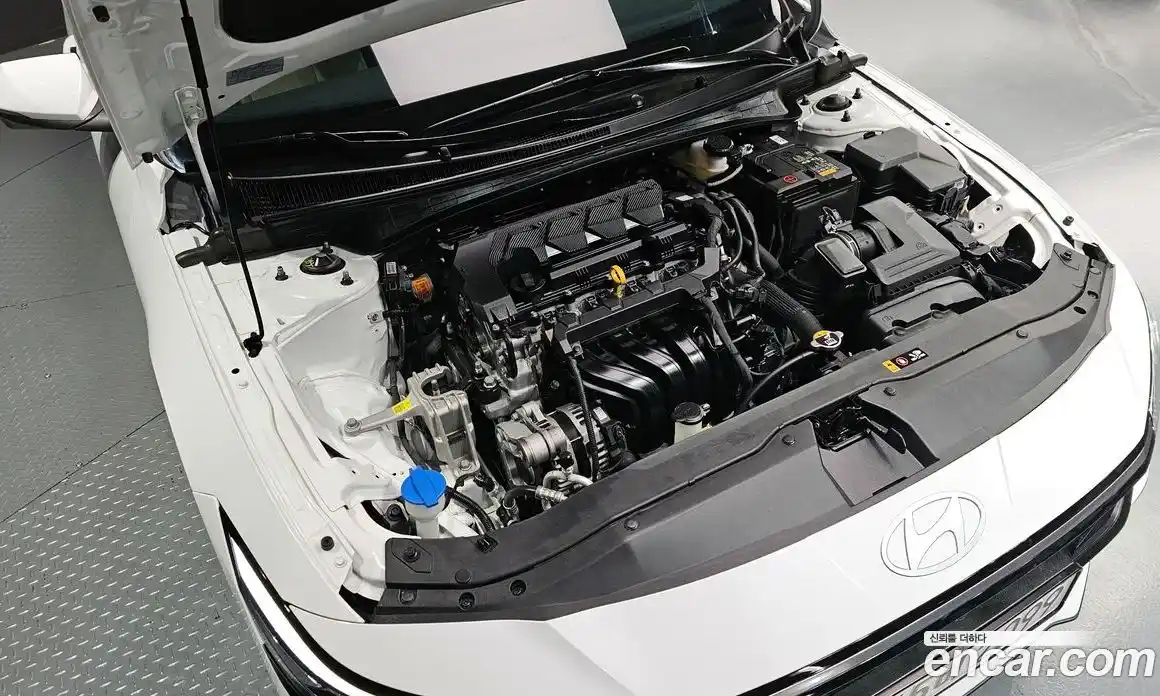 Hyundai Avante 2024 1.6 Автомат в Москве № 123523, фото 6