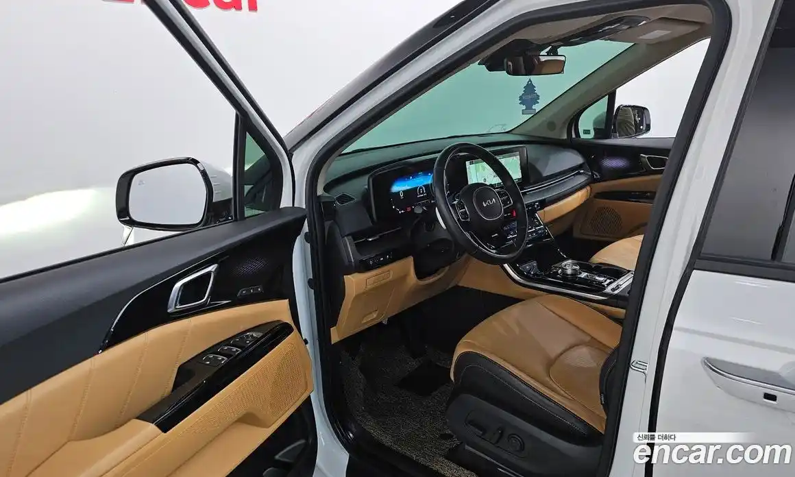 Kia Canival 2023 3.5 Автомат в Москве № 124262, фото 10