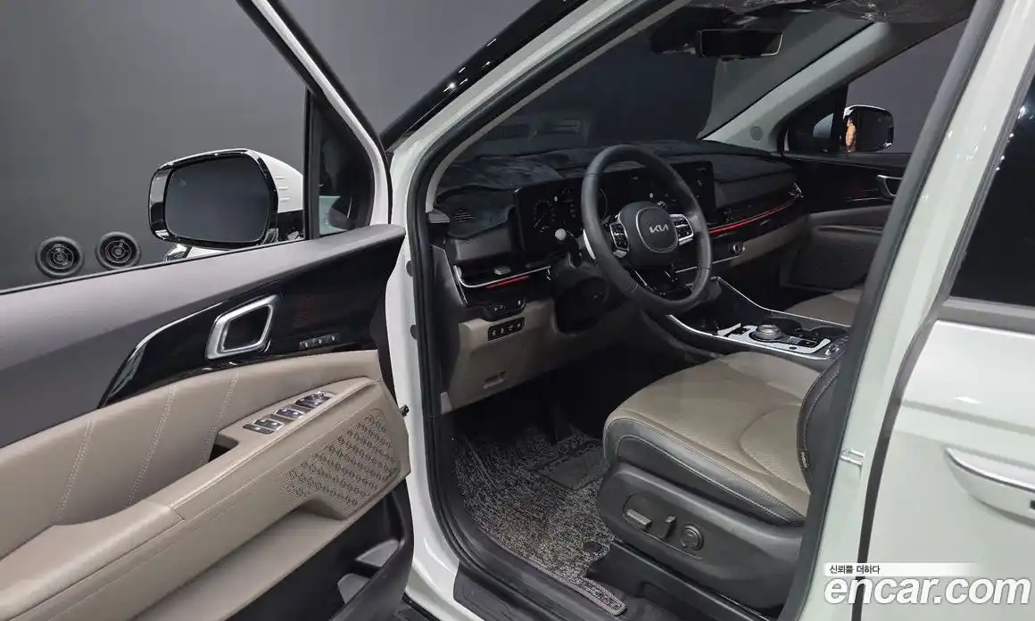 Kia Canival 2025 2.2 Автомат в Москве № 124354, фото 15