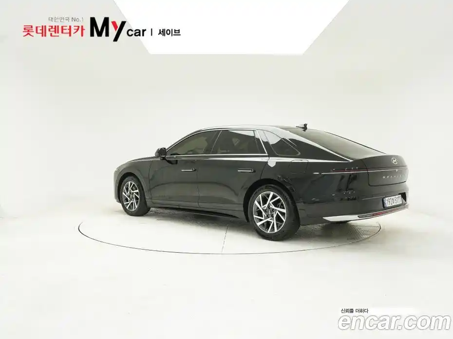 Hyundai Grandeur 2023 2.5 Автомат в Москве № 126062, фото 3