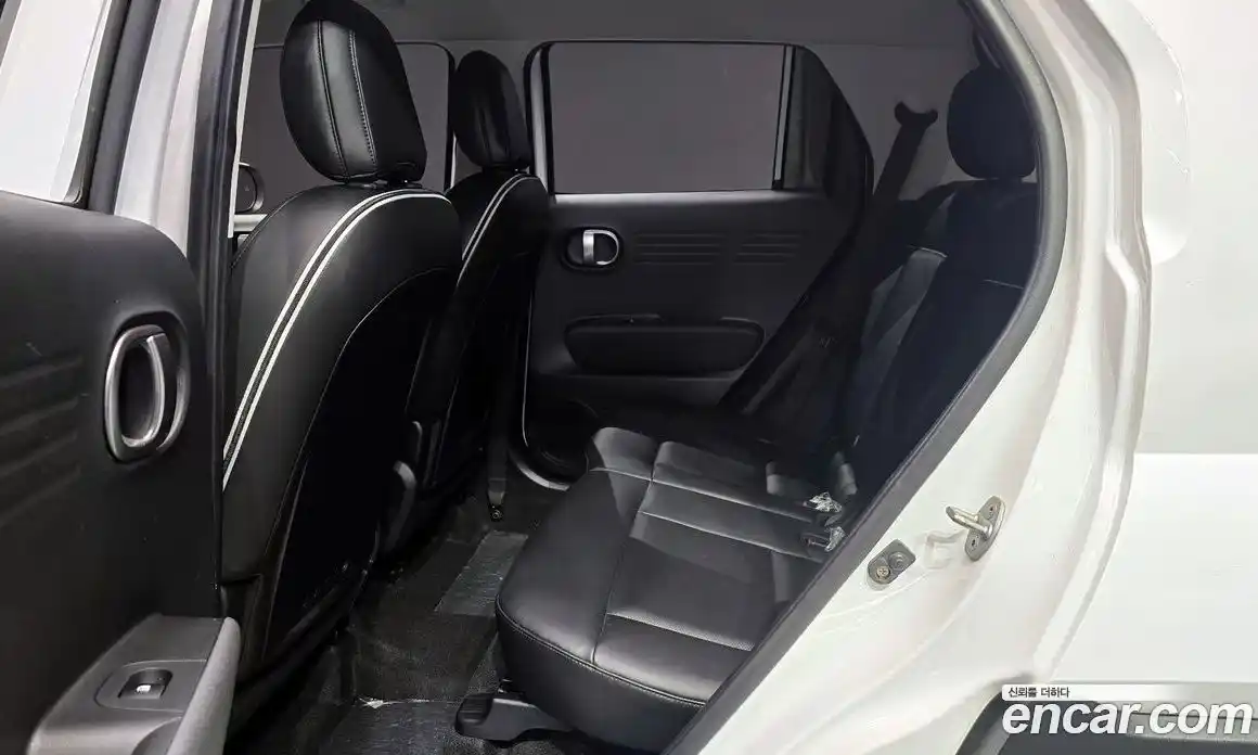 Hyundai Casper 2022 1.0 Автомат в Москве № 126288, фото 12