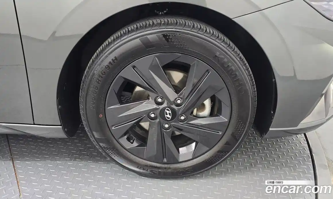 Hyundai Avante 2021 1.6 Автомат в Москве № 127186, фото 10