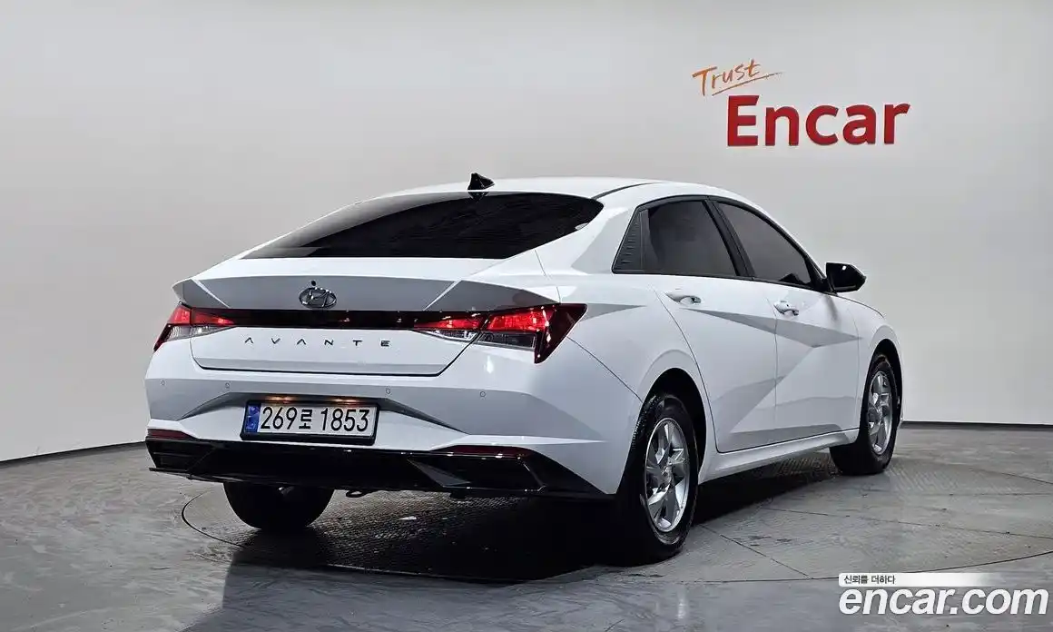 Hyundai Avante 2021 1.6 Автомат в Москве № 128619, фото 5