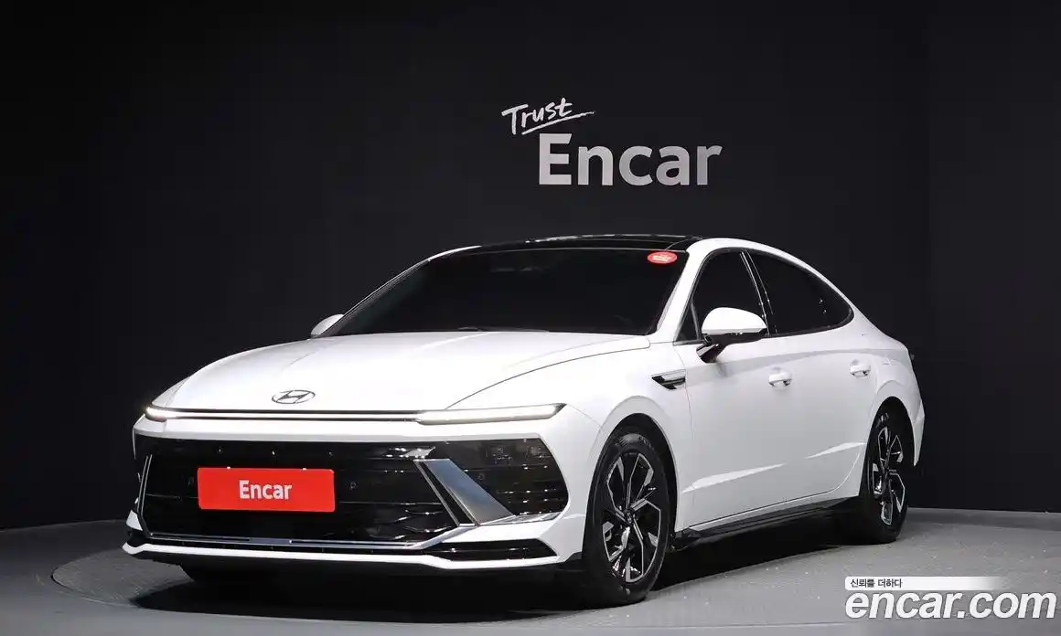 Hyundai Sonata 2024 2.0 Автомат в Москве № 130827, фото 1