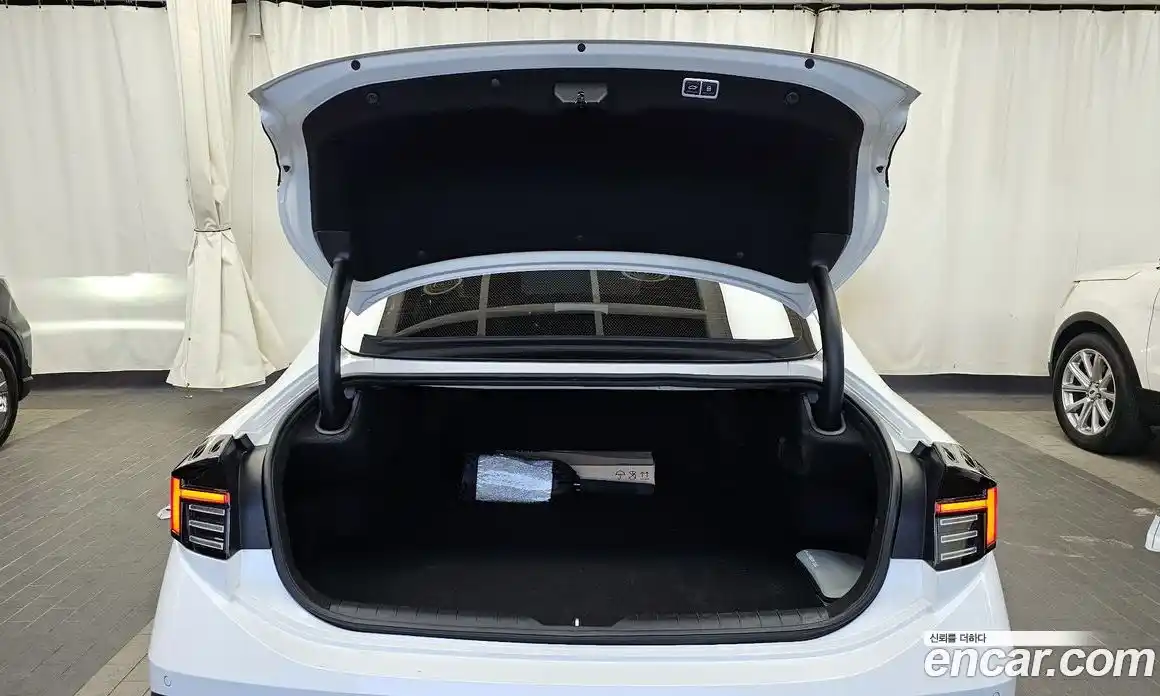 Hyundai Sonata 2024 2.0 Автомат в Москве № 130827, фото 14