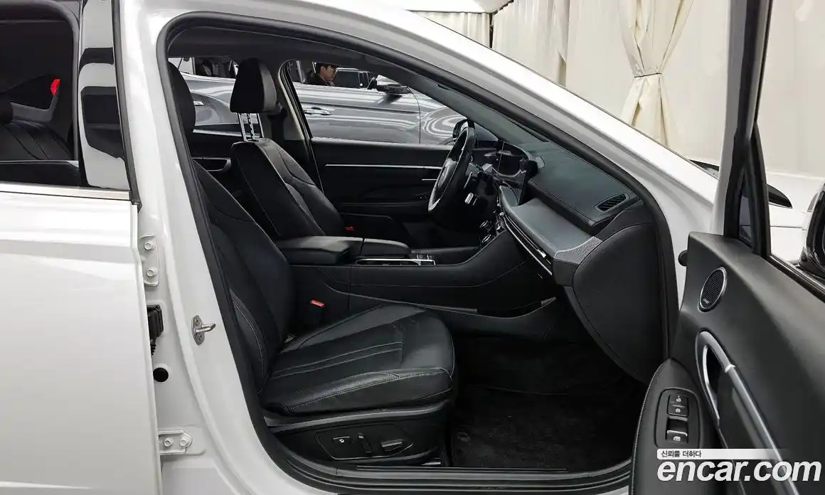 Hyundai Sonata 2024 2.0 Автомат в Москве № 130827, фото 15