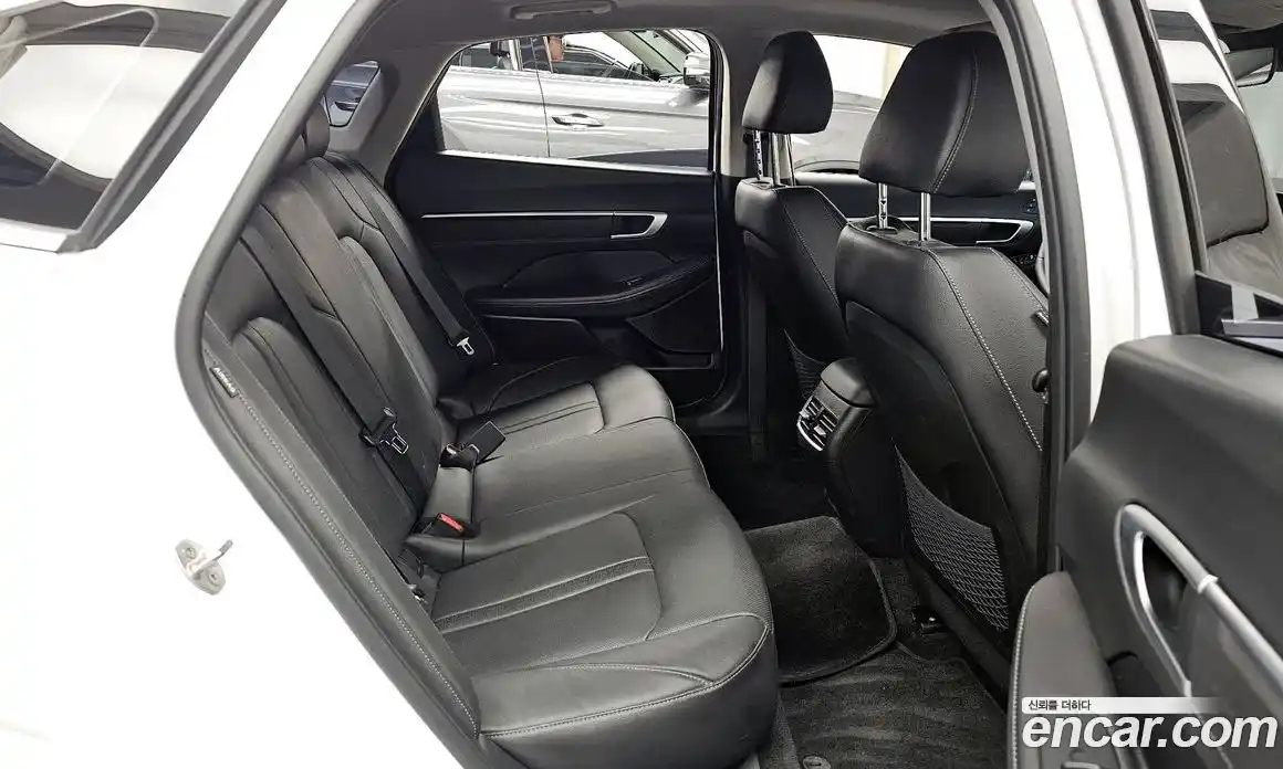 Hyundai Sonata 2024 2.0 Автомат в Москве № 130827, фото 17