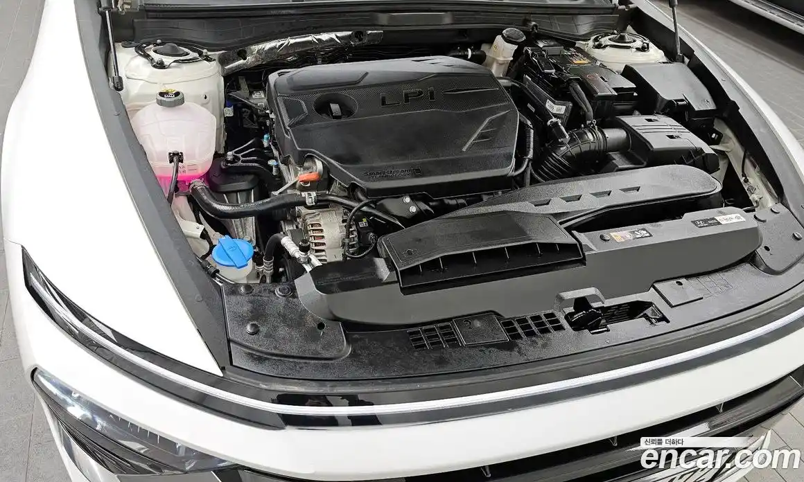 Hyundai Sonata 2024 2.0 Автомат в Москве № 130827, фото 4