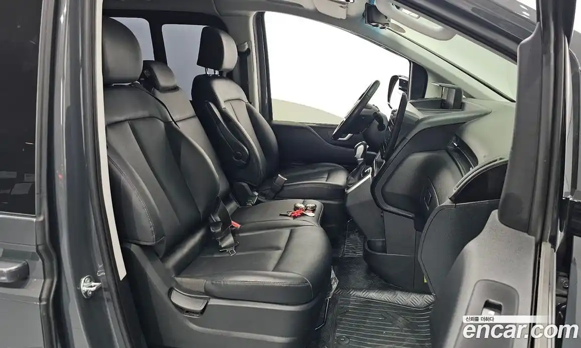 Hyundai Staria 2025 2.2 Автомат в Москве № 130829, фото 6