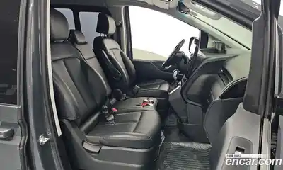 Hyundai Staria 2025 2.2 Автомат в Москве № 130829, миниатюра 6
