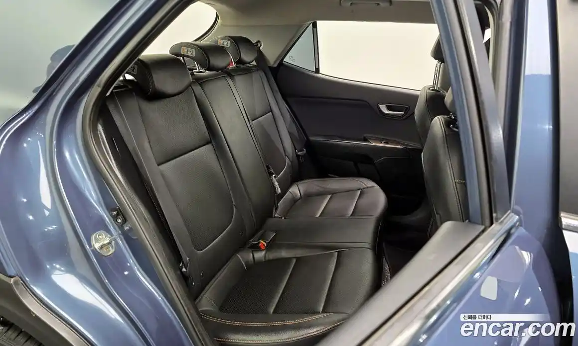 Kia Stonic 2018 1.4 Автомат в Москве № 131550, фото 12