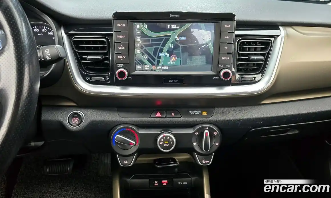 Kia Stonic 2018 1.4 Автомат в Москве № 131550, фото 16