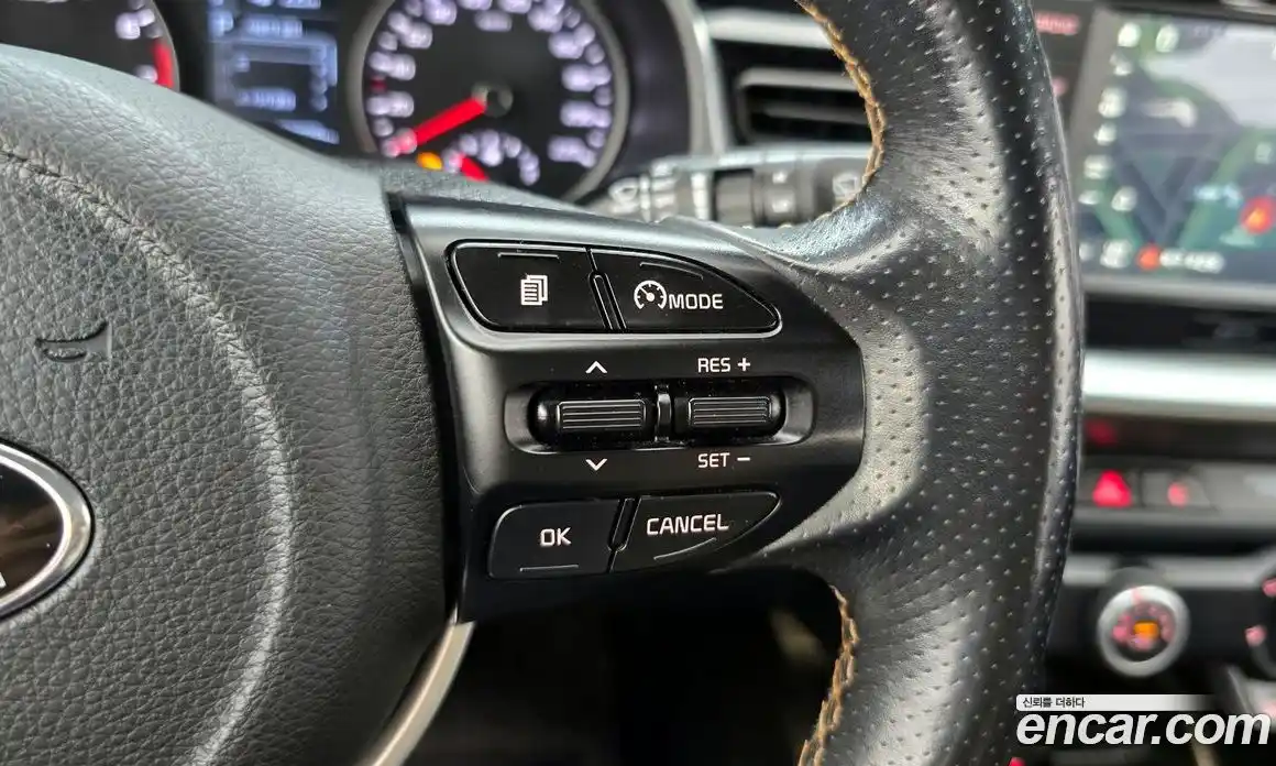 Kia Stonic 2018 1.4 Автомат в Москве № 131550, фото 19