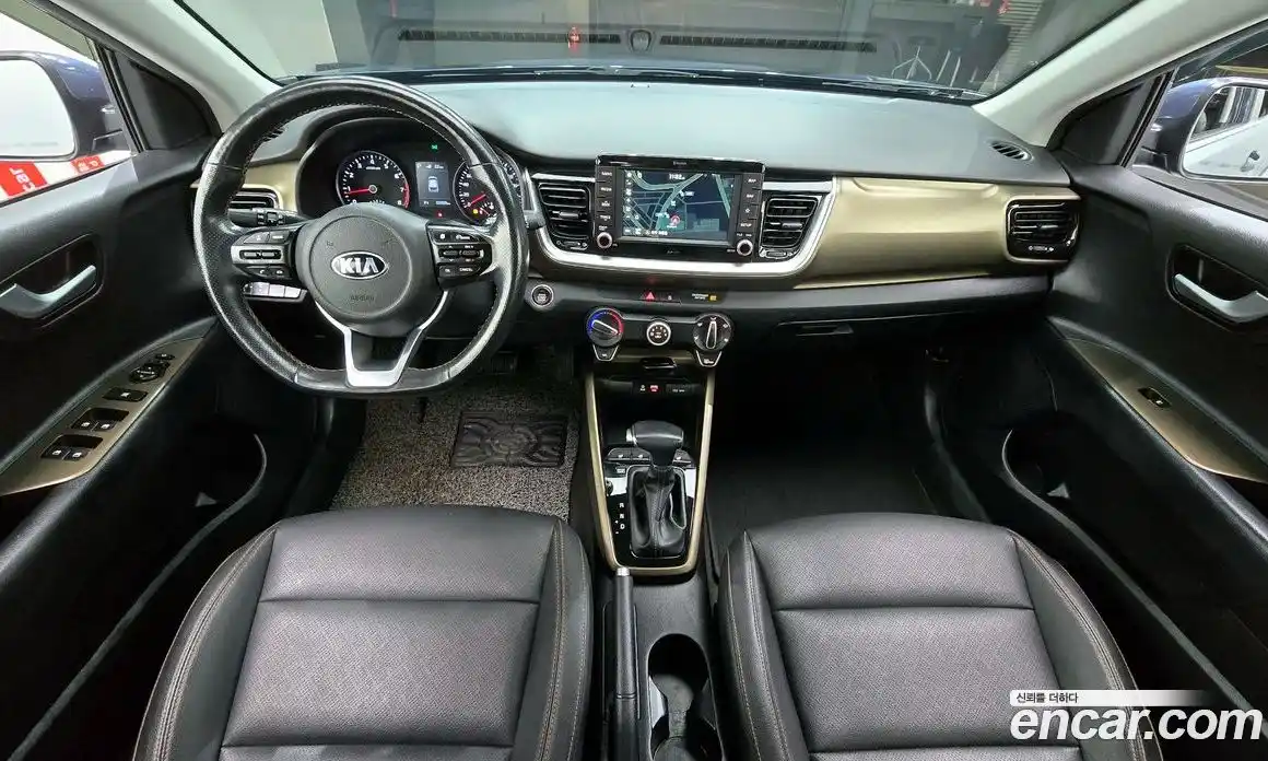 Kia Stonic 2018 1.4 Автомат в Москве № 131550, фото 7