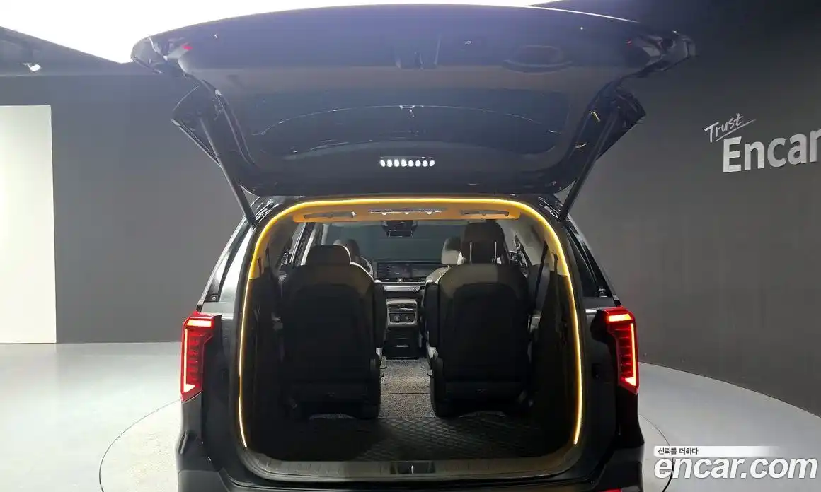 Kia Canival 2024 1.6 Автомат в Москве № 131743, фото 18