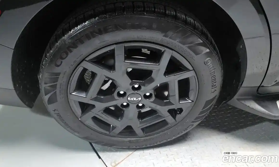 Kia Canival 2024 1.6 Автомат в Москве № 131743, фото 7