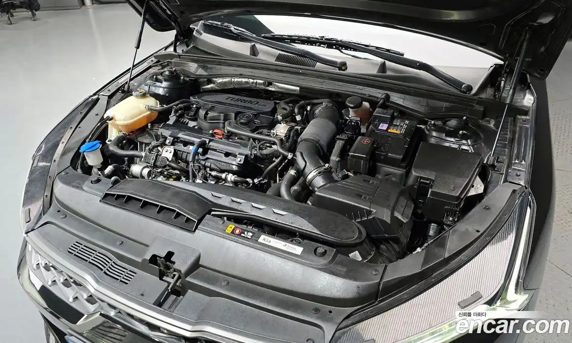 Kia K5 2023 1.6 Автомат в Москве № 133233, фото 16