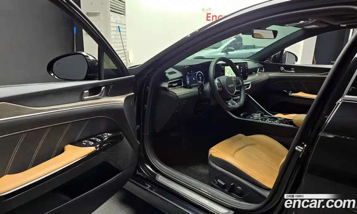 Kia K5 2023 1.6 Автомат в Москве № 133233, фото 3